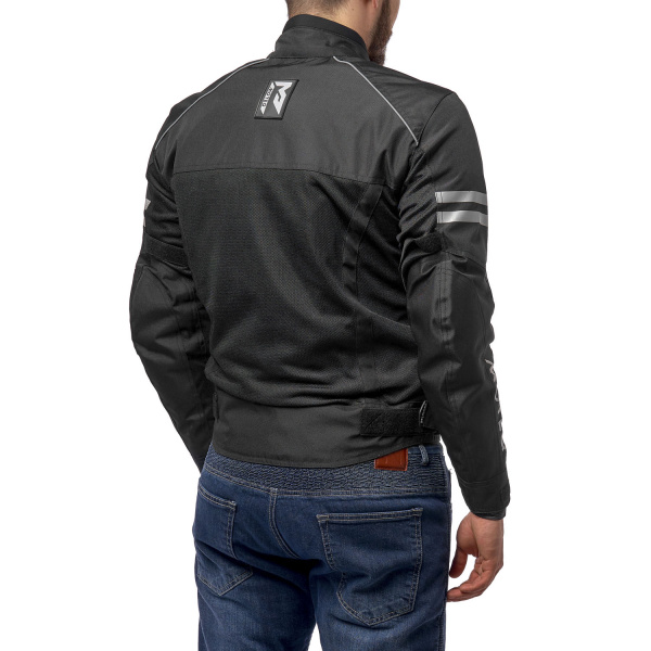 MOTEQ_M01506_black_2